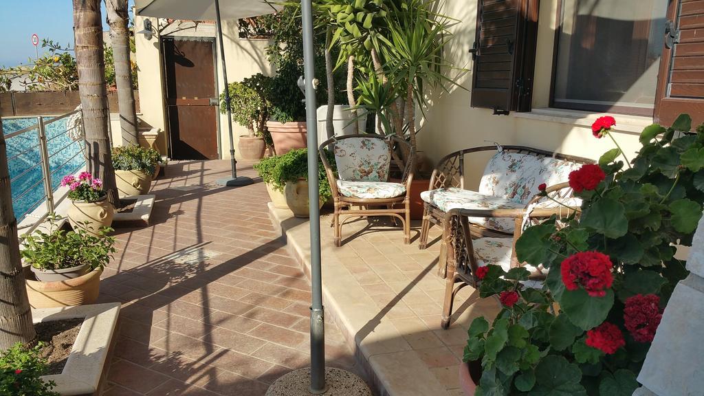 Villa Mose Apartment, Parking, Terrace Villaggio Mosè Exterior foto